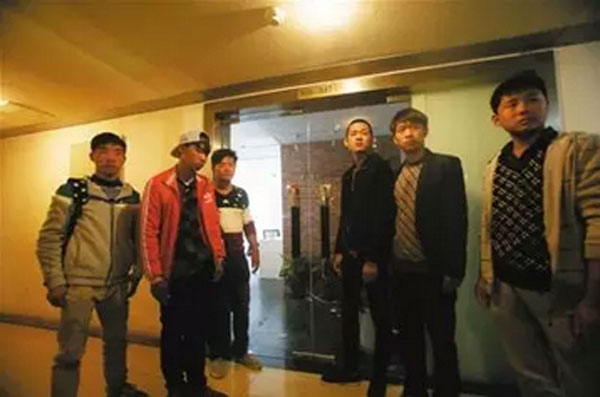 上門(mén)討薪的部分員工