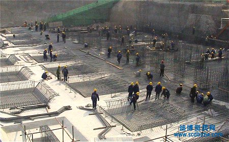 地基基礎(chǔ)工程資質(zhì)代辦需要那些人員證書？