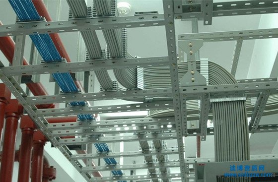 機(jī)電工程總承包資質(zhì)和建筑機(jī)電安裝工程專業(yè)承包資質(zhì)有什么區(qū)別