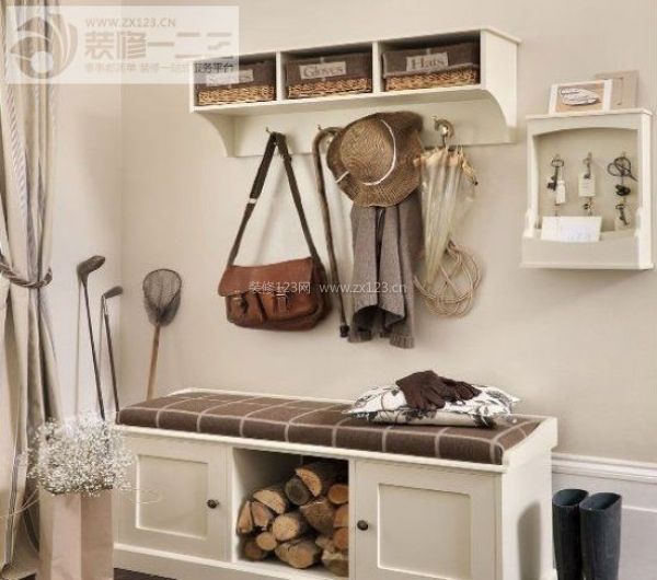 尷尬角落大變身 玄關(guān)設(shè)計(jì)收納方案