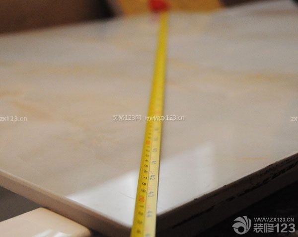 客廳瓷磚選擇技巧