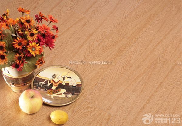 冬季裝修注意事項：注意地板留縫