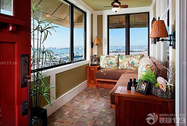 封閉式陽(yáng)臺(tái)裝修注意事項(xiàng)詳解